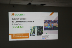 Séance de travail avec une délégation Gabonaise